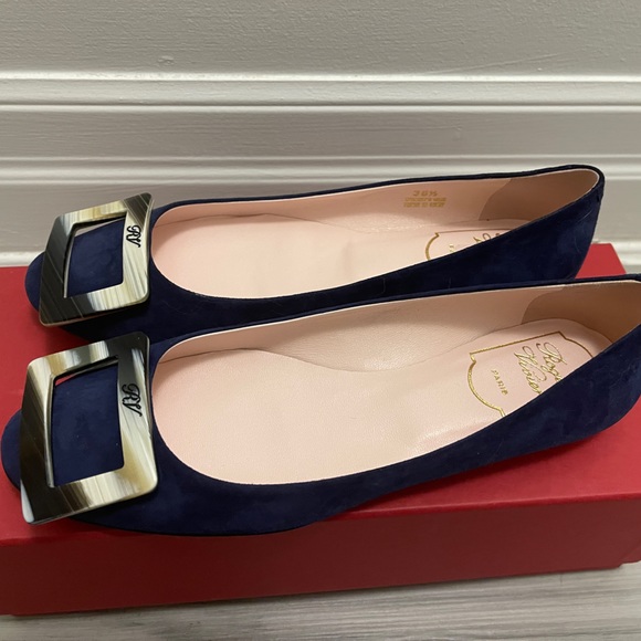 Brand New*Roger Viver Gammette Suede Ballet Flats in navy - Picture 2 of 6